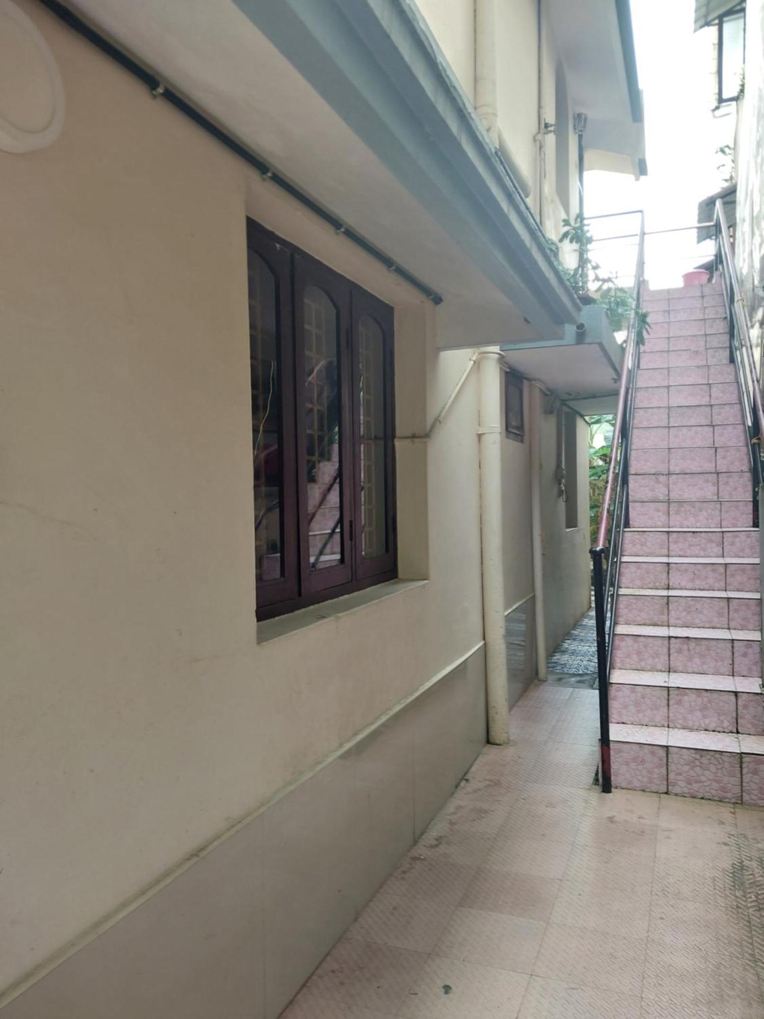 Taj Mahal Hotel Kochi Exterior photo